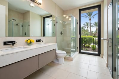 Baño principal de Apartamento 2 hab en Santa Ana