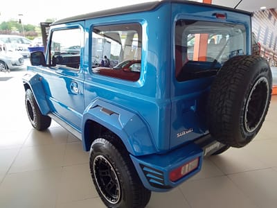 2021 Suzuki Jimny GLX, fotografía 3