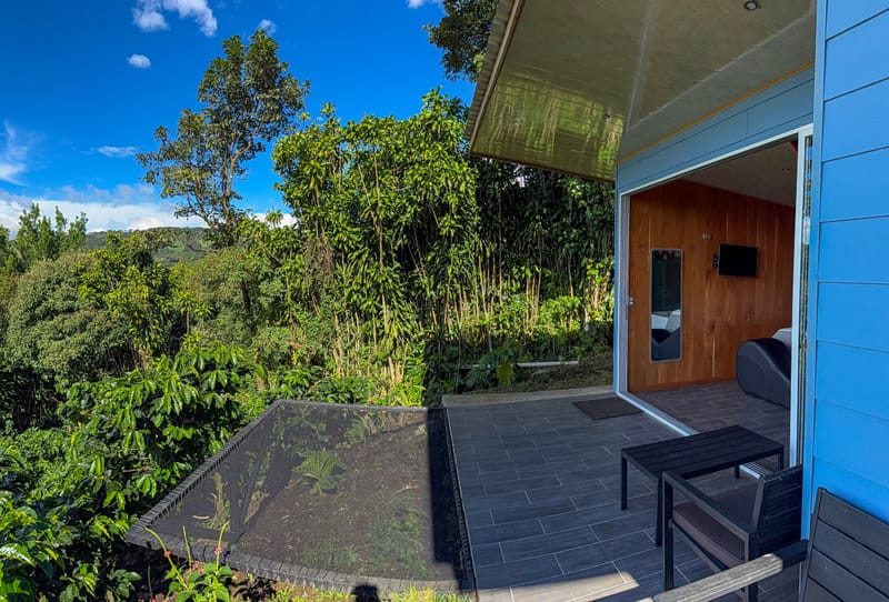 Rope net deck stretched over the slope beside the cabin